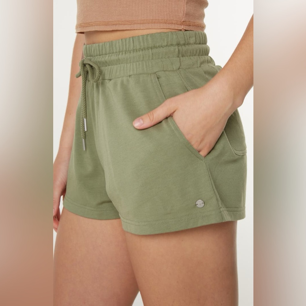 NWT Roxy Shorts - Picture 3 of 7